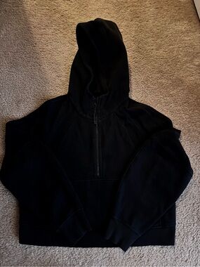 Lululemon Athletica Black Half‑Zip Cropped Hoodie
